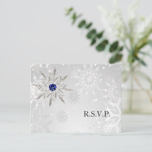 Silver Royal Blue Snowflakes Winter Wedding uAwg Einladungspostkarte (Stehend Vorderseite)