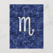 Silver Scorpio Zodiac Sign auf Navy Blue Camouflag Postkarte (Vorderseite)