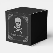 Silver Skull & Crossbones Halloween Geschenkschachtel (Rückseite)