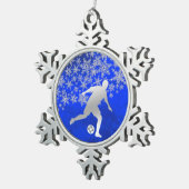 Silver Snowflake Soccer Player auf Blue Schneeflocken Zinn-Ornament (Rechts)