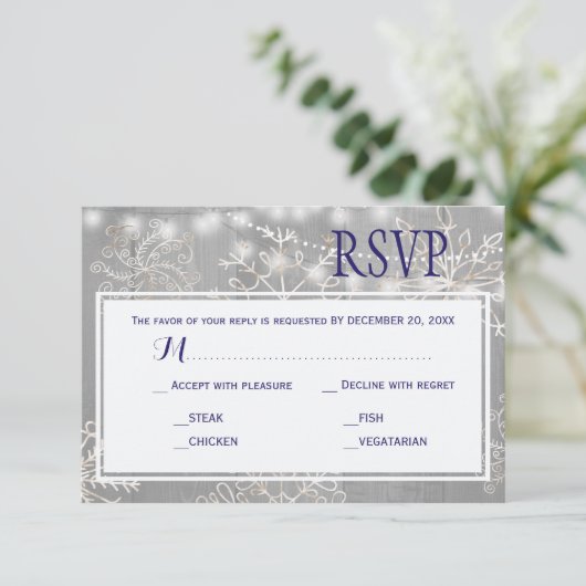 Silver Snowflake Wedding Response Meal Choice UAWG RSVP Karte (Stehend Vorderseite)