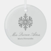 Silver Snowflake Winter Quinceanera Ornament Aus Glas (Vorderseite)