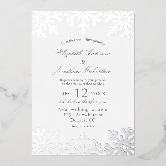 Silver Snowflake Winter Wedding Folieneinladung (Vorderseite)