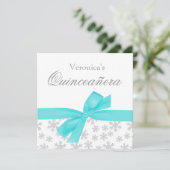 Silver Snowflakes Aquamarin Bow Quinceanera Einlad Einladung (Stehend Vorderseite)