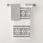 Silver Snowflakes Badhandtuch Set (Insitu)