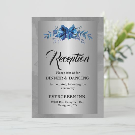 Silver Soirée: Ein blühender blauer Empfang Einladung (Stehend Vorderseite)