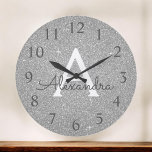 Silver Sparkle Glitter Monogram Name & Initial Große Wanduhr<br><div class="desc">Silver Sparkle Glitter Monogram Name and Initial Serving Wall Clock. The Wall Clock makes the perfect gift for someone who loves sparkle and glitter.</div>