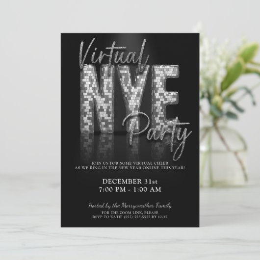 Silver Sparkle Virtual Silvester Party Einladung (Stehend Vorderseite)