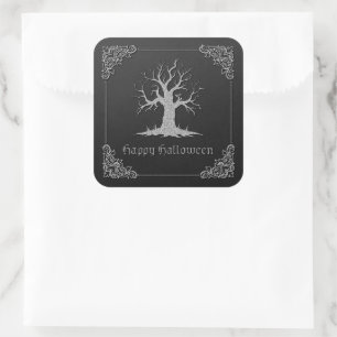 Silver Spooky Tree Halloween Quadratischer Aufkleber