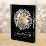 Silver Stars Custom Family Fotoblock<br><div class="desc">Silber-Sterne,  Kreise und Punkte umgeben Ihr Lieblings-Foto auf diesem Acrylklotz-Foto. Gut als Geschenk oder um Ihr Lieblings-Foto in Ihrer eigenen Zuhause zu zeigen. *HORIZONTALES Layout in unserem Shop.</div>