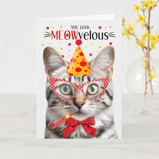 Silver Tabby Cat MEOWvelous Geburtstag Karte (Gelbe Blume)