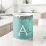Silver Teal Glitter Brushed Metal Monogram Name Kaffeetasse<br><div class="desc">Silber und Aquamarine Aqua Blue Imitate Foil Metallic Sparkle Glitzer gebürstete Metal Monogram Name und Initial Coffee Cup oder Tasse. Das macht den perfekten 16 Geburtstag,  Hochzeit,  Brautparty,  Jubiläum,  Babydusche oder Junggeselinnen-Abschied Geschenk für jemanden,  der Lieben glamourösen Luxus und schicke Stile.</div>