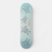 Silver Turtles Beach Style Monogram Coastal Skateboard (Vorderseite)