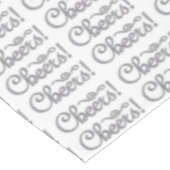 Silver White Cheers Celebration Tischdecke (Schrägansicht)