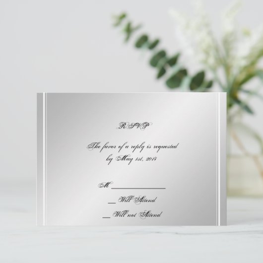 Silver White Snowflake Winter Response Card RSVP Karte (Stehend Vorderseite)