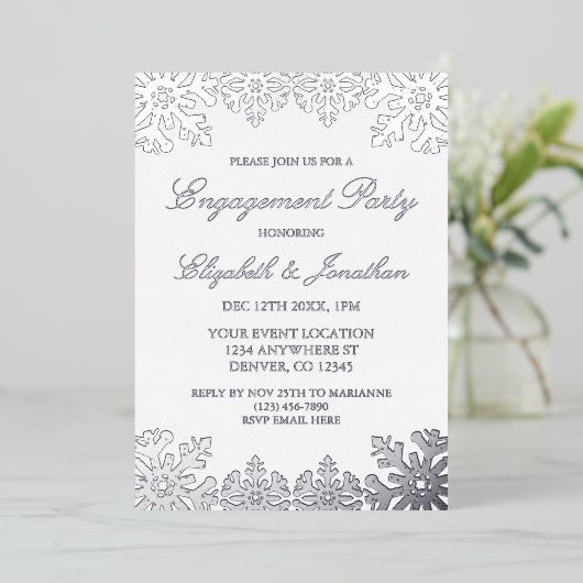 Silver Winter Snowflake Engagement Party Folieneinladung (Stehend vorne)