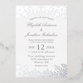 Silver Winter Snowflake Wedding Folieneinladung (Vorderseite)
