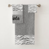 Silver Zebra Print Glitzer Personalisiert Badhandtuch Set (Insitu)