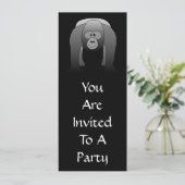 Silverback Gorilla Cartoon Einladung (Stehend Vorderseite)