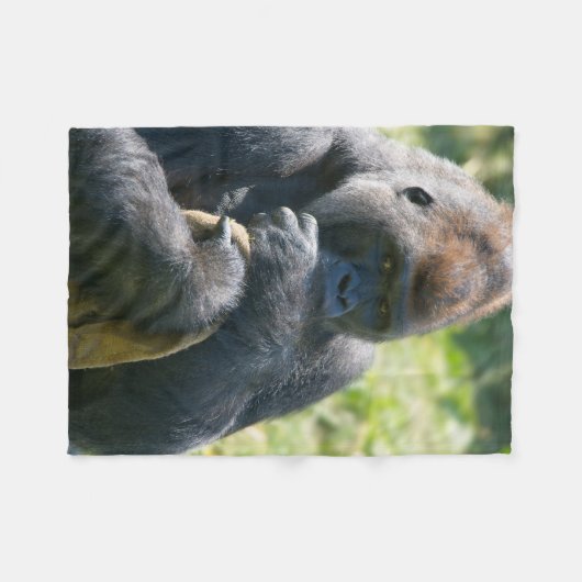 Silverback Gorilla und sein Deckblatt Fleecedecke (Vorderseite (Horizontal))