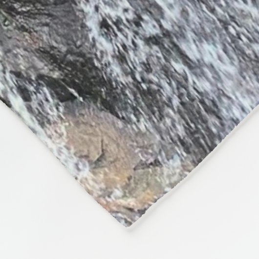 Silvervale Falls Serenity Fleecedecke (Ecke)