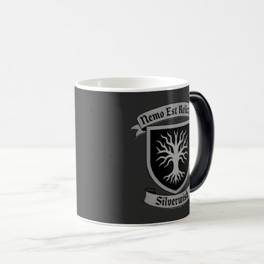 SilverWish Guild Wappen Tasse Originale Farben (VorderseiteRechts)