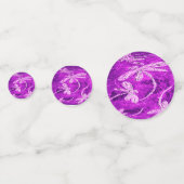 Silvery Dragonfliegen auf einem Zaubermagenta Sky Konfetti (Vorderseiten)