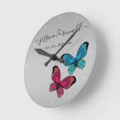 Silvery Gray Names Date Wedding Gift Personalisier Runde Wanduhr (Winkel)