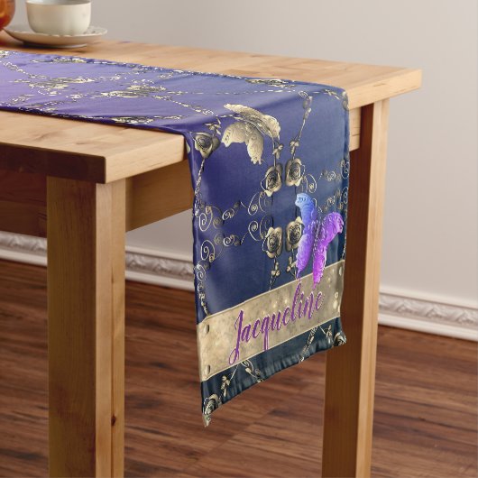 Silvery Rose Hearts & Butterfells mit/Name Kurzer Tischläufer (Beispiel)