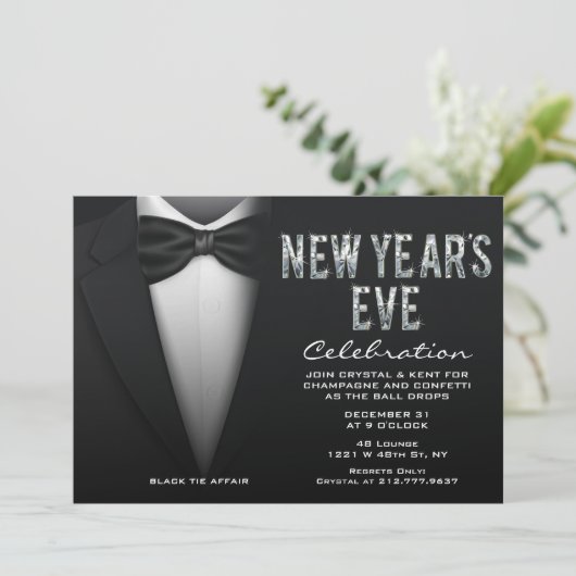 Silvester Bling Tuxedo Einladung (Stehend Vorderseite)