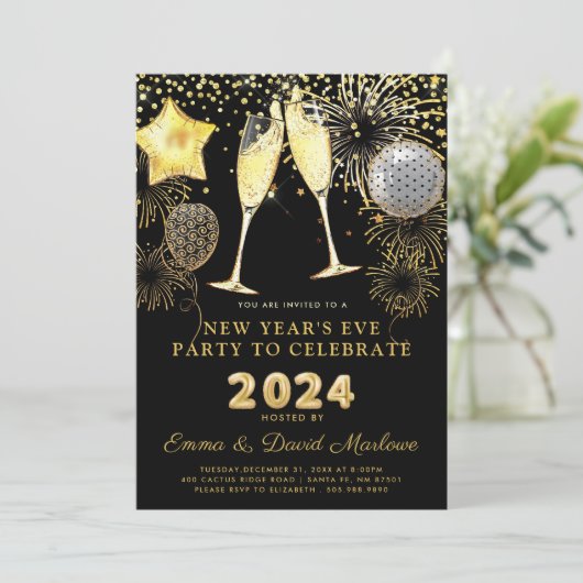 Silvester Party 2024 Gold Glitzer auf Schwarz Einladung (Stehend Vorderseite)