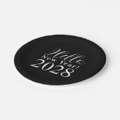 Silvester Party Klassik Schwarz und Weiß Pappteller (Schrägansicht)