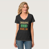 Simbabwe-Modus bei Batterie-Design T-Shirt (Vorderseite Vollansicht)