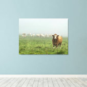 Simmental Bull in Foggy-Weide Leinwanddruck (Insitu (Holzboden))