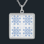 Simple Azulejo Sterling Silberkette<br><div class="desc">Diese zeitgenössische blaue und weiße Azulejo (portugiesische Kachel) Halskette wird Ihren Tag sicher aufheitern!</div>