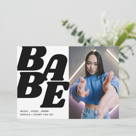 Simple Babe Teenage Girl Birthday Party Einladung (Stehend Vorderseite)