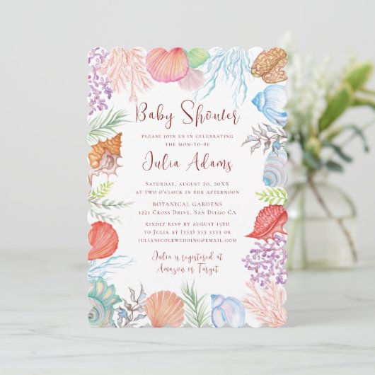 Simple Beach Ocean Seashell Wreath Wedding Einladung (Stehend Vorderseite)