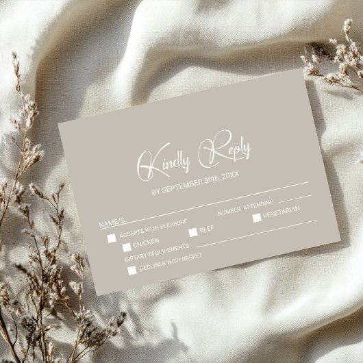 Simple Beige Wedding RSVP with Menu Options  Karte