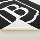 Simple Black and White Framed Monogram Sherpadecke (3/4)