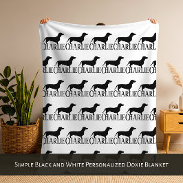 Simple Black and White Personalized Doxie Blanket Fleecedecke
