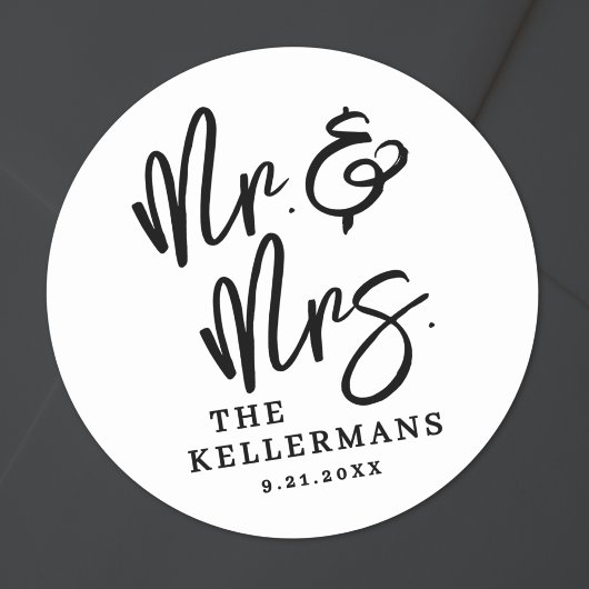 Simple Black White Script Wedding Runder Aufkleber
