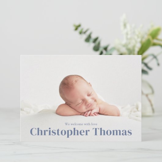 Simple Blue Baby Minimalistisch Minimal Classic Ni Ankündigung (Stehend Vorderseite)