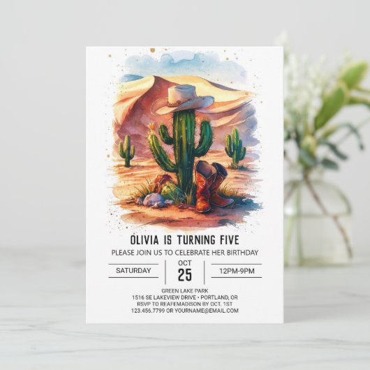 Simple Boho Cowboy Birthday Einladung (Stehend Vorderseite)