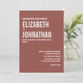 Simple Boho Dusty Rose Typografy Wedding Einladung (Stehend Vorderseite)