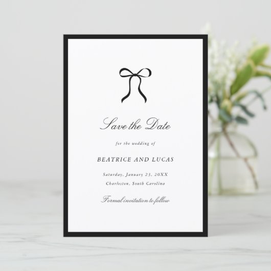 Simple Bow Classic Wedding Save The Date (Stehend Vorderseite)