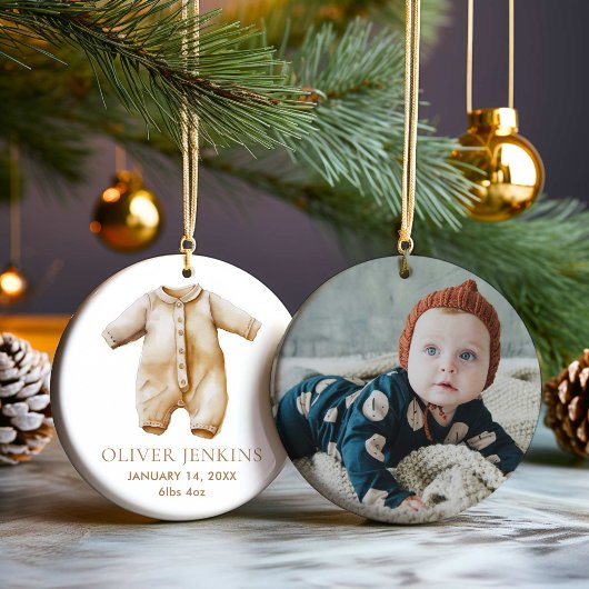 Simple Boy First Christmas mit Birth Stats Foto Keramik Ornament
