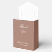 Simple Brown Wedding Calligraphy Script Vielen Dan Geschenkschachtel (Geöffnet)