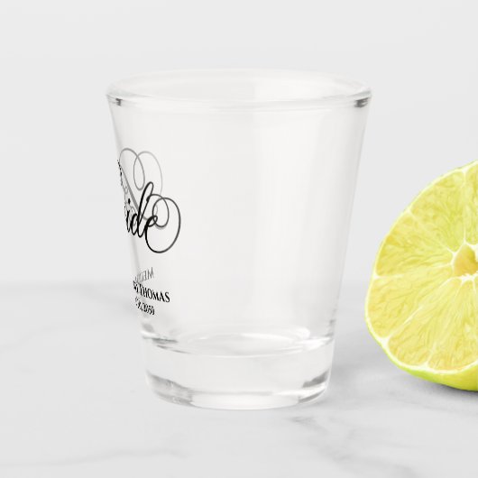 Simple Calligraphy Script Bride Wedding Schnapsglas (Rechts)