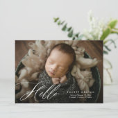 Simple Calligraphy Script Hello Foto Baby Birth Ankündigung (Stehend Vorderseite)
