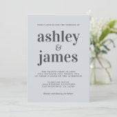 Simple Chic Typografie Pastel Blue Wedding Einladung (Stehend Vorderseite)